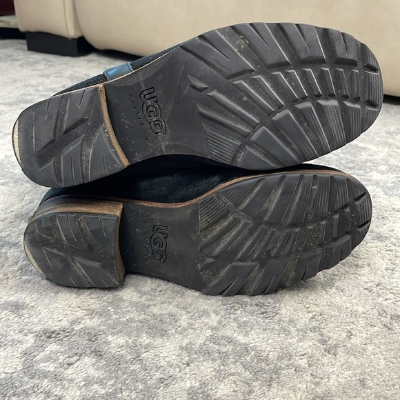 UGG Endell 5604 Black Suede Leather Shearling Ankle Harness Boot Distressed Sz 7 - Picture 10 of 14